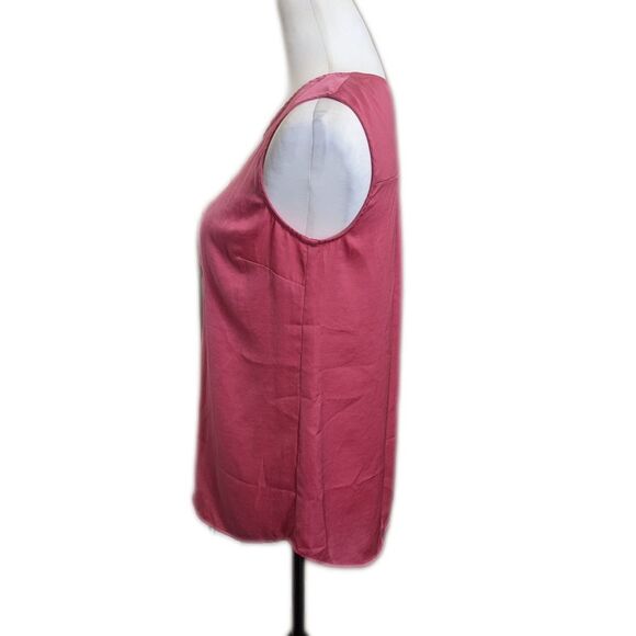 CAbi style #5541 Blush Peony sleeveless blouse, silky feel, lightweight XS - Picture 3 of 8